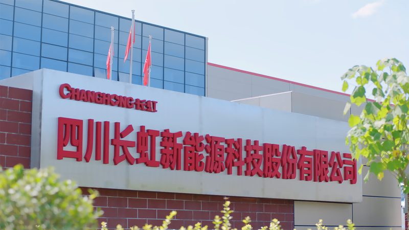 光伏逆变器拆机测评详解：揭秘其内部结构与性能指标