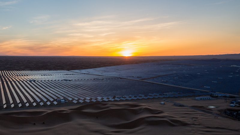 新能源工程招标资格审查：关键要素与流程解析
